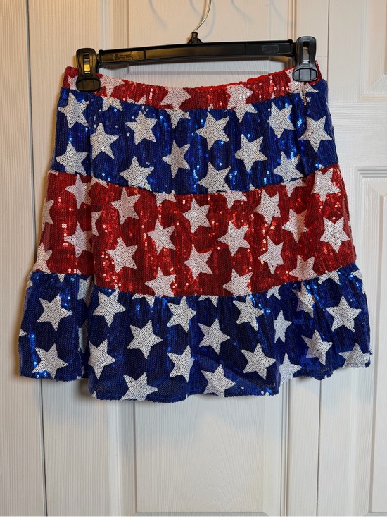 BiBi Dresses & Skirts - ✨ New with Tags (NWT) BiBi Sequin American Flag Tiered Skirt in Size XL.